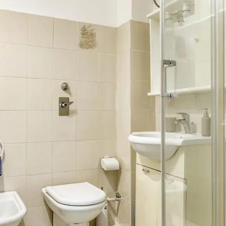 Apartamento Ideal Rent - Viale Sarca 198 *